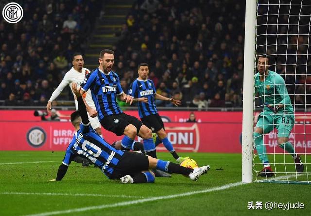  那不勒斯遭亚特兰大逼平错失登顶良机